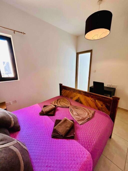Duplex Whiskey Home 200M Away From The Sea And The Square St. Paul's Bay Buitenkant foto